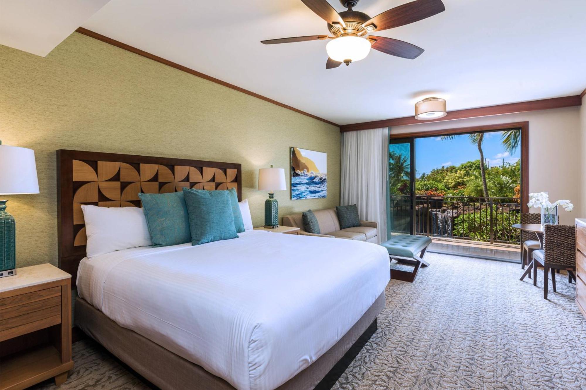 Studio King Room Sofa Bed or Coastline View or Balcony Mobility or Hearing Accessible Transfer Shower